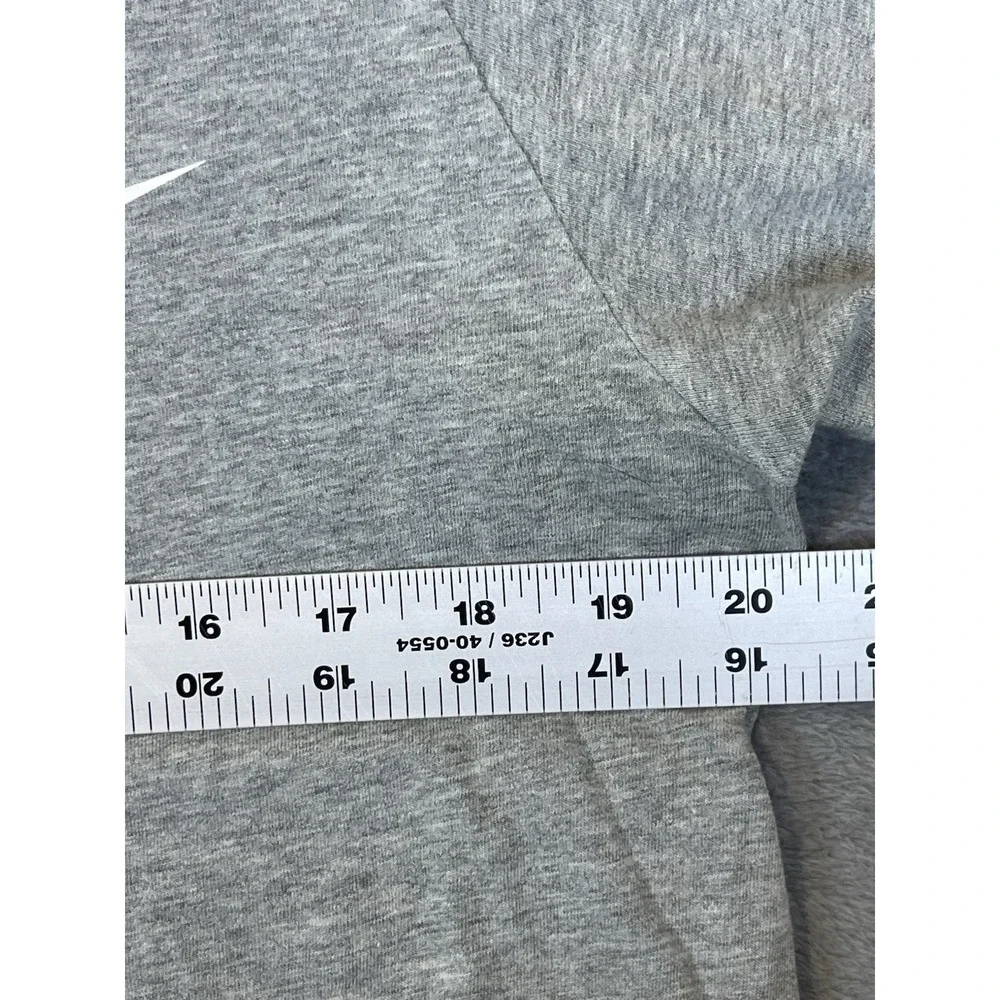 Nike Sportswear Shirt Mens Medium Gray Blank Logo Crew Neck Short Sleeve‎ Tee